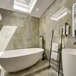 L'hermitage Piscine Sauna Fitness Deauville