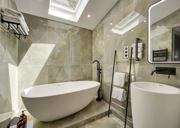 L'hermitage Piscine Sauna Fitness Deauville