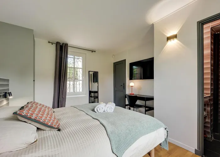 L'hermitage Piscine Sauna Fitness Deauville * Bénerville-sur-Mer