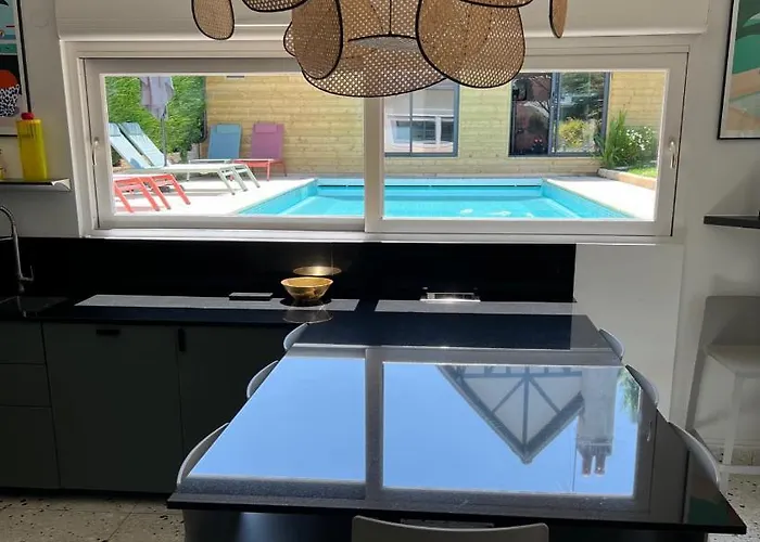 L'hermitage Piscine Sauna Fitness Deauville Villa *